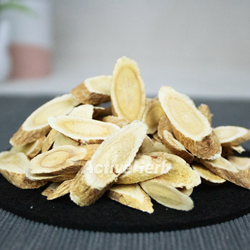 Huang Qi (Astragalus Root, Radix Astragali, 黄芪) bulk Chinese herb ...